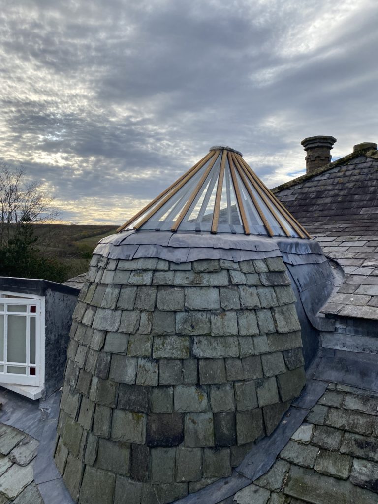Roof window